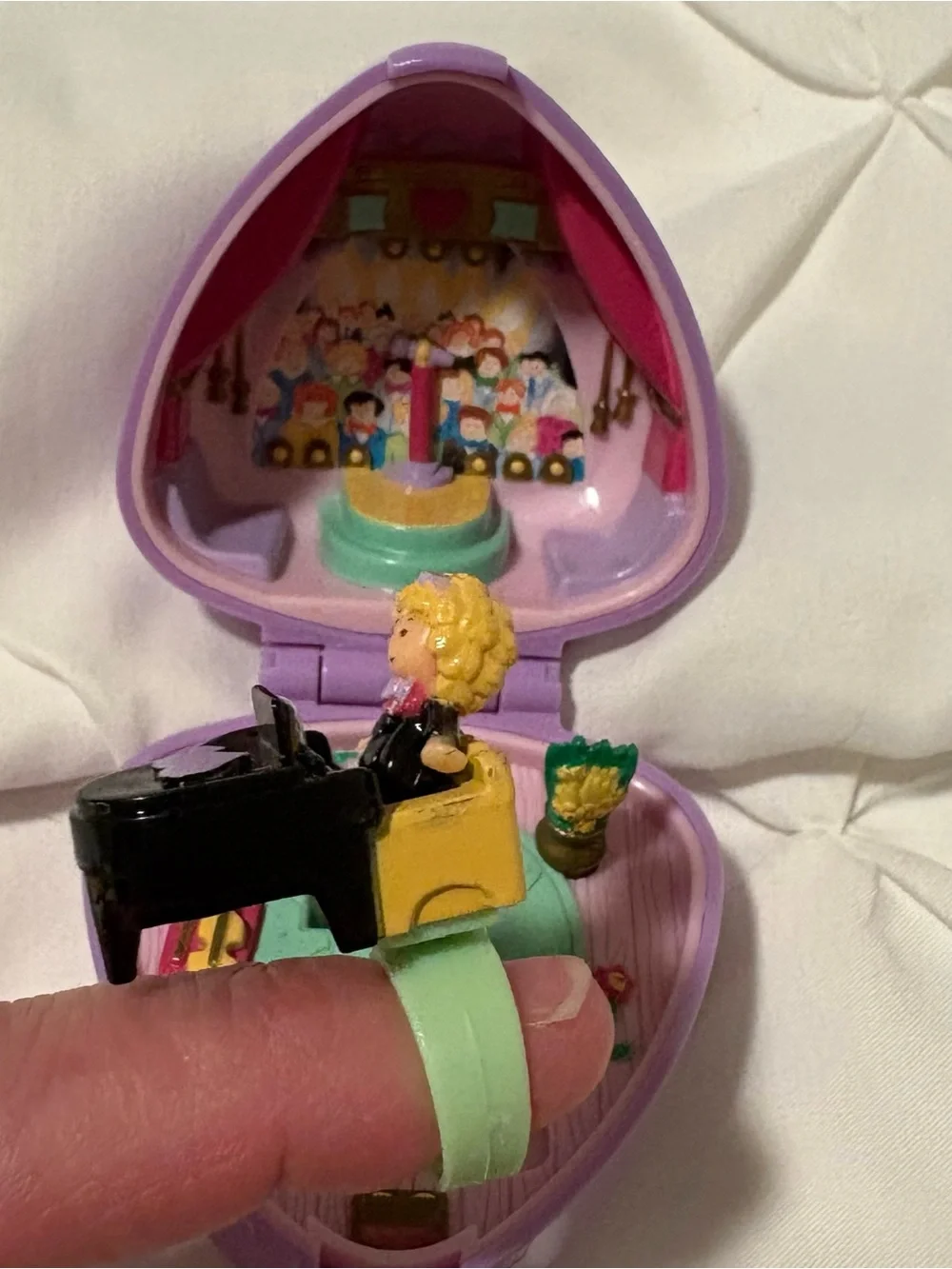 Polly Pocket Polly’s Perfect Paino Recital Ring Case, 1991 by Blue Bird